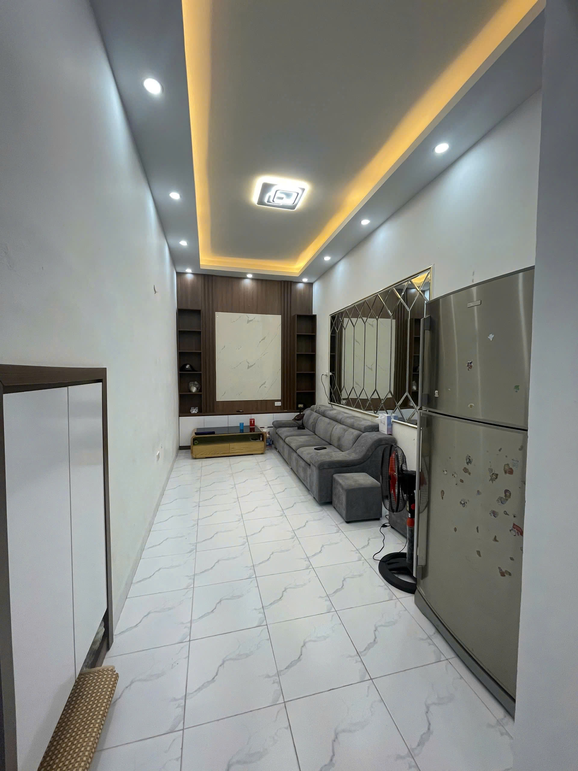 Cho thuê nhà nguyên căn ở nhóm sinh viên ngoan ngõ 295 Bạch Mai, 3 tầng 3 ngủ, 12 Triệu - Ảnh chính